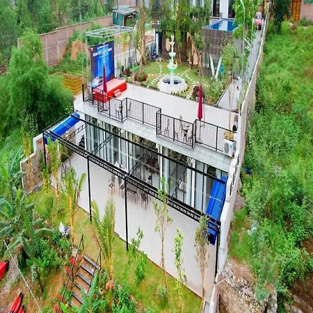 Chuoi Villa 18 Phong Ngu - View Ho - Than Thien Moi Truong - Ha Noi
